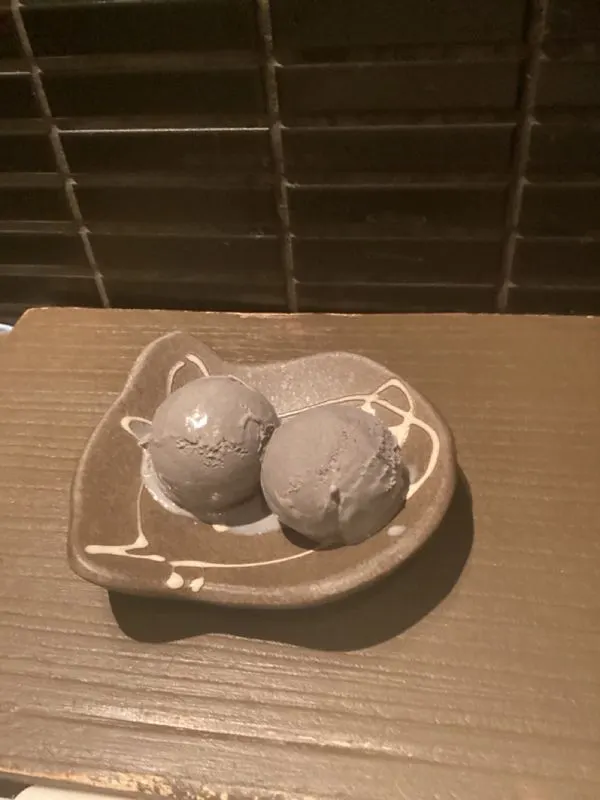黒ゴマアイス